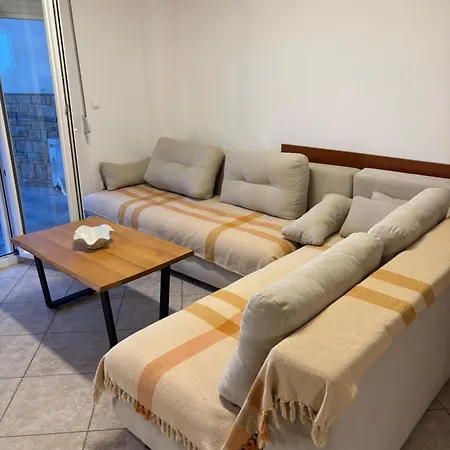 Nakov Casa de Férias *