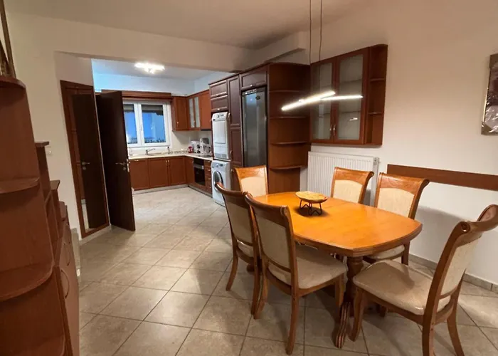 Nakov * Kalyves Polygyrou