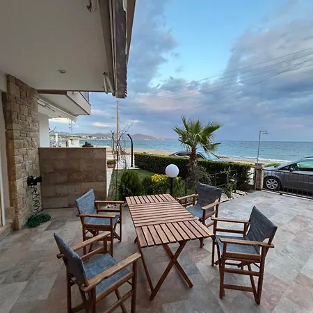 Semesterbostad Nakov *