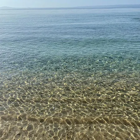 Nakov Semesterbostad *