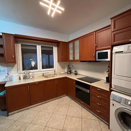 Nakov Semesterbostad