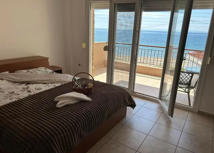 Case de vacanță Nakov